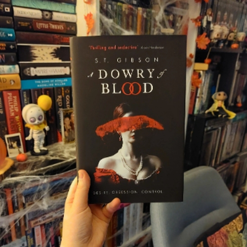 Picture of A Dowry of Blood ( A Dowry of Blood #1 ) - book - book by S.T. Gibson ( Premium Paper and Matte Cover ) Novel