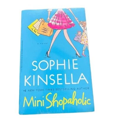 Picture of Mini Shopaholic ( Shopaholic #6 ) ( Book by Sophie Kinsella ) ( Premium Paper and Matte Cover ) Novel