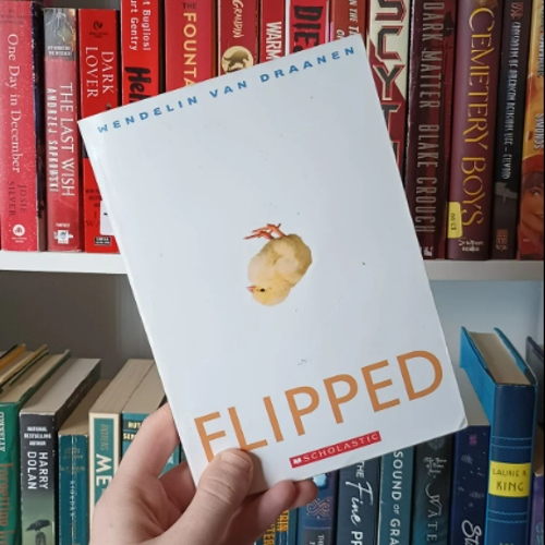 Picture of Flipped ( Book by Wendelin Van Draanen ) ( Premium Paper and Matte Cover ) Novel
