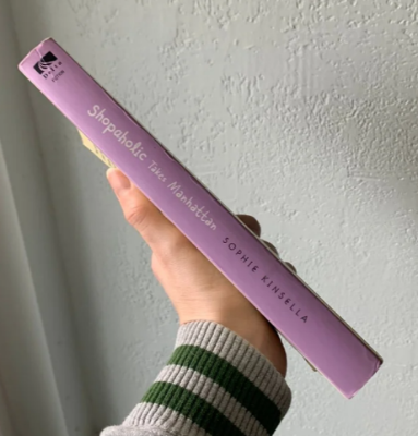 Picture of Shopaholic Takes Manhattan ( Shopaholic #2 ) ( Book by Sophie Kinsella ) ( Premium Paper and Matte Cover ) Novel