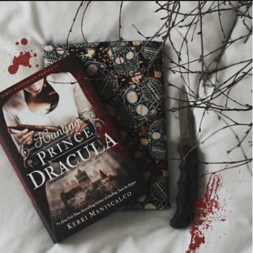 Picture of Hunting Prince Dracula ( Stalking Jack the Ripper #2 ) ( Book by Kerri Maniscalco ) ( Premium Paper and Matte Cover ) Novel