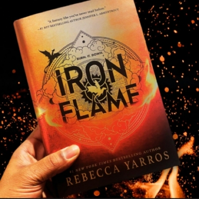 Picture of Iron Flame ( The Empyrean #2 ) ( Book by Rebecca Yarros ) ( Premium Paper and Matte Cover ) Novel