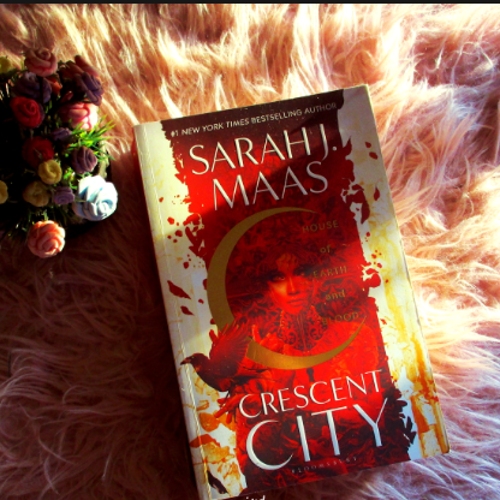 Picture of House of Earth and Blood ( Crescent City #1 ) ( Book by Sarah J. Maas ) ( Premium Paper and Matte Cover ) Novel