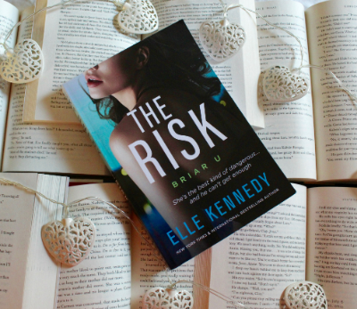 Picture of The Risk ( Briar U #2 ) ( Book by Elle Kennedy ) ( Premium Print and Matte Cover ) Novel