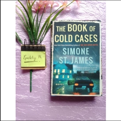 Picture of The Book of Cold Cases | Book by Simone St. James | Matte Lamination | Premium Paper | Novel