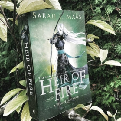 Picture of Heir of Fire ( Throne of Glass #3 ) ( Book by Sarah J. Maas ) ( Premium Paper and Matte Cover ) Novel