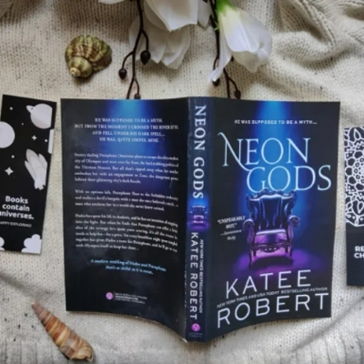 Picture of Neon Gods ( Dark Olympus #1 ) ( Book by Katee Robert ) ( Premium Paper and Matte Cover ) Novel