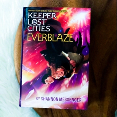 Picture of Everblaze ( Keeper of the Lost Cities #3 ) ( Book by Shannon Messenger ) ( Premium Print and Matte Cover ) Novel