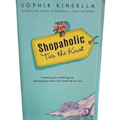 Picture of Shopaholic Ties the Knot ( Shopaholic #3 ) ( Book by Sophie Kinsella ) ( Premium Paper and Matte Cover ) Novel