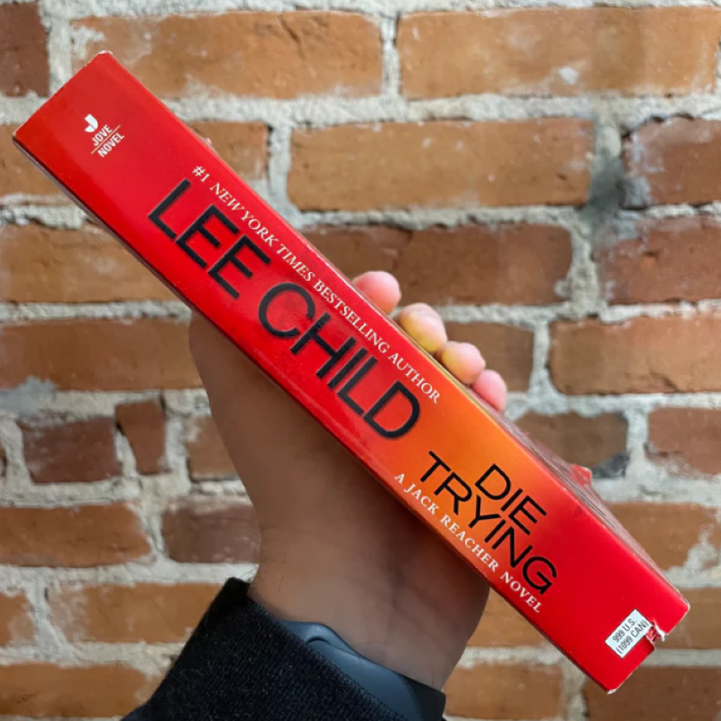 Picture of Die Trying ( Jack Reacher #2 ) ( Book by Lee Child ) ( Premium Paper and Matte Cover ) Novel