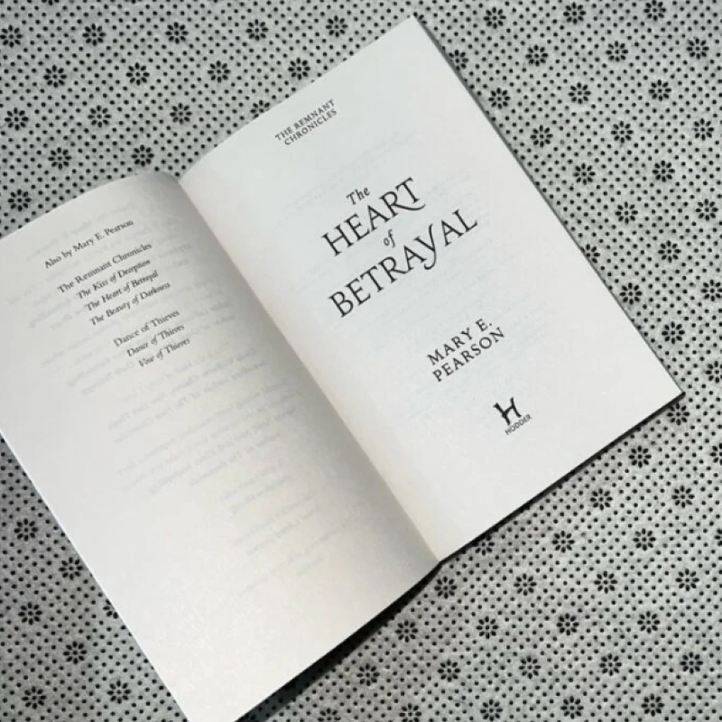 Picture of The Heart of Betrayal ( The Remnant Chronicles #2 ) ( Book by Mary E. Pearson ) ( Premium Paper and Matte Cover ) Novel