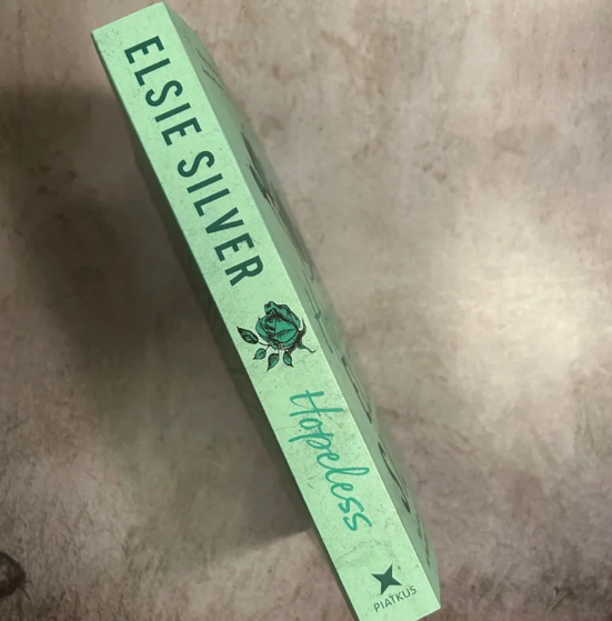 Picture of Hopeless ( Chestnut Springs #5 ) ( Book By Elsie Silver ) ( Premium Paper and Matte Cover ) Novel