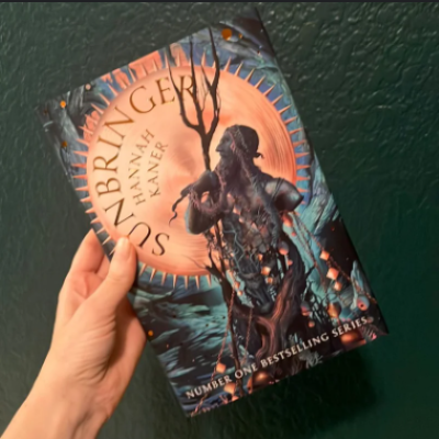 Picture of Sunbringer ( Fallen Gods #2 ) ( Book by Hannah Kaner ) ( Premium Paper and Matte Cover ) Novel