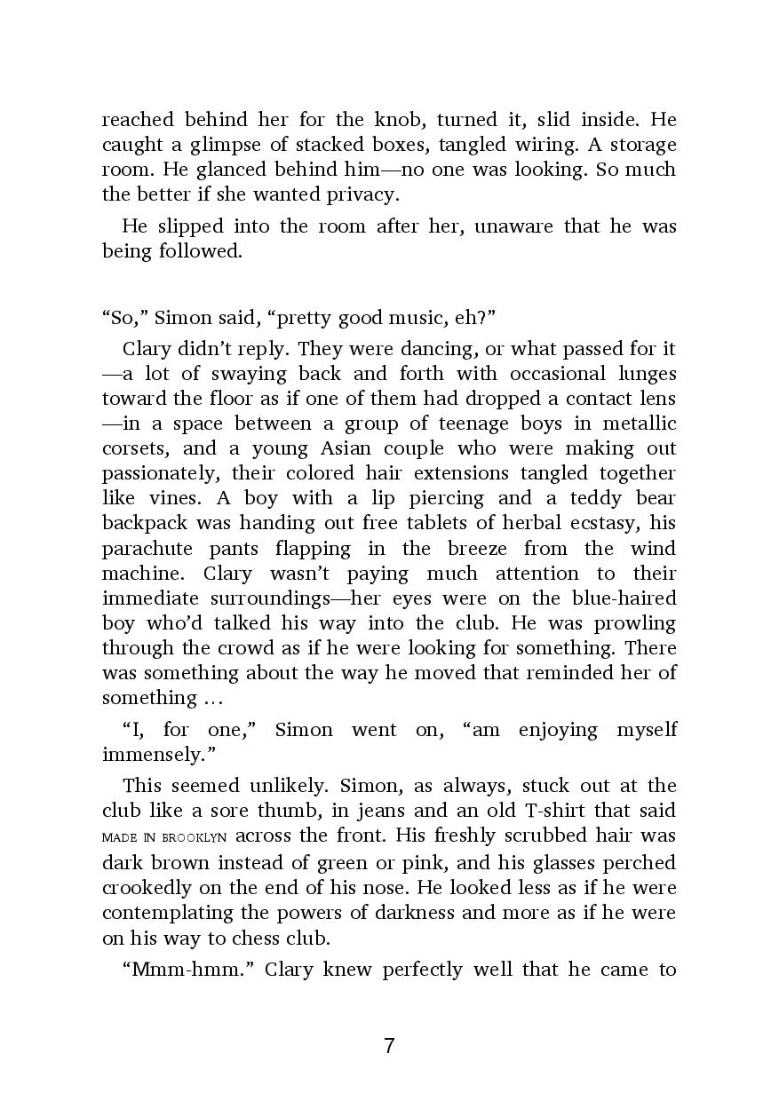 Picture of The Mortal Instruments #1 City of Bones by Cassandra Clare Novel