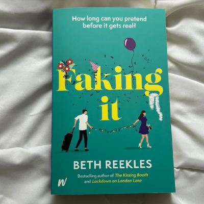 Picture of Faking It by Beth Reekles ( Premium Paper and Matte Cover ) Novel