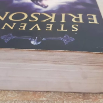 Picture of Dust of Dreams ( Malazan Book of the Fallen #9 ) ( Book by Steven Erikson ) ( Premium Paper and Matte Cover ) Novel