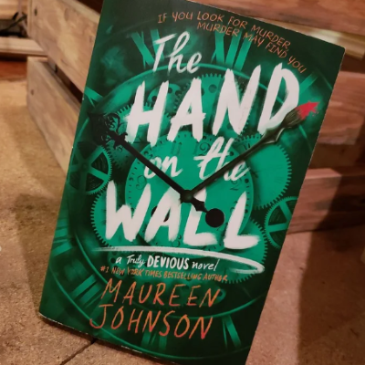 Picture of The Hand on the Wall ( Truly Devious #3 ) ( Book by Maureen Johnson ) ( Premium Paper and Matte Cover ) Novel