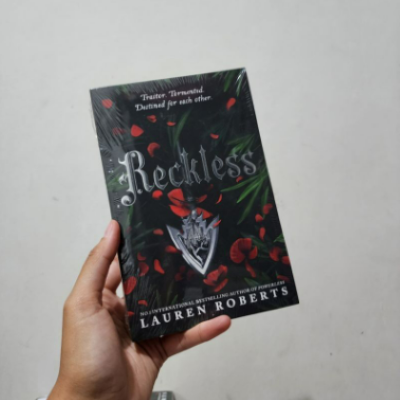 Picture of Reckless ( The Powerless Trilogy #2 ) Book by Lauren Roberts ( Premium Paper and Matte Cover ) Novel