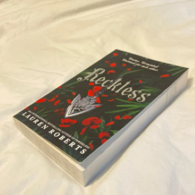 Picture of Reckless ( The Powerless Trilogy #2 ) Book by Lauren Roberts ( Premium Paper and Matte Cover ) Novel