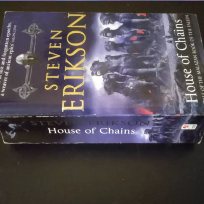 Picture of House of Chains ( Malazan Book of the Fallen #4 ) ( Book by Steven Erikson ) ( Premium Paper and Matte Cover ) Novel