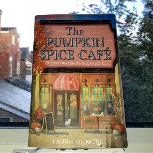 Picture of The Pumpkin Spice Café | Dream Harbor #1 | | Book by Laurie Gilmore | Matte Lamination | Premium Paper | Novel
