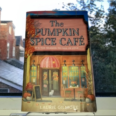 Picture of The Pumpkin Spice Café | Dream Harbor #1 | | Book by Laurie Gilmore | Matte Lamination | Premium Paper | Novel
