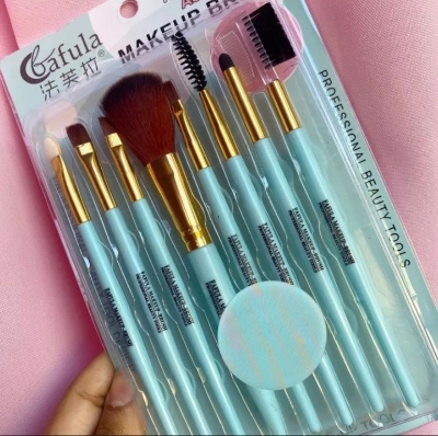 Picture of Makeup Brush Kit - 9 Pieces - with puff