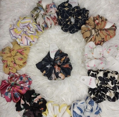 Picture of 10 Piece Silk Print Scienties For Girls