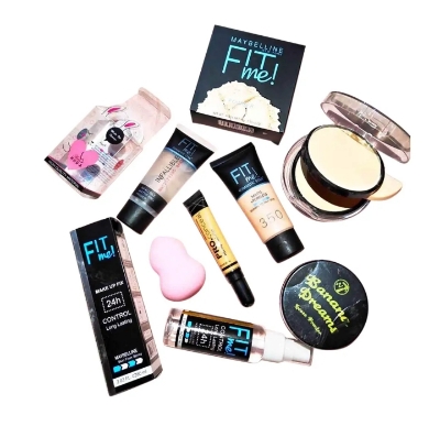 Picture of 7 in 1 combo set makeup