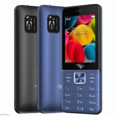 Picture of Itel it5621 feature phone & 2500mah big battery