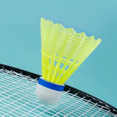 Picture of Gw-39 Golden wing Nylon Badminton Shuttlecocks with Great Stability Durability Indoor Outdoor Sports Training Balls-6 Pcs