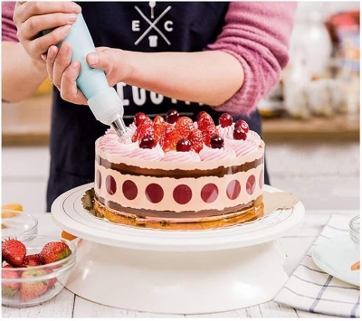 Picture of 24 Pcs Icing Piping Nozzles Tips Cake Sugarcraft Pastry Decor Baking Tools Kit