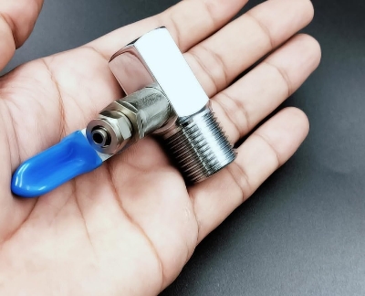 Picture of RO/UV/Water Filter Purifier Angle set, Brass, Inlet Valve/Connector [1/4" (6mm)]