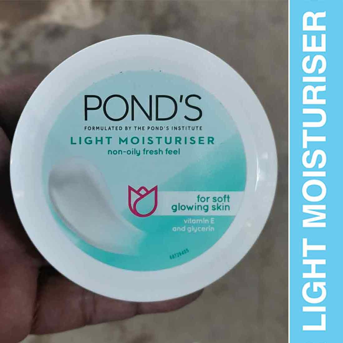 Picture of Pond’s Light Moisturizer 50ml
