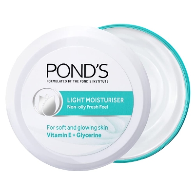 Picture of POND'S Light Moisturizer Cream, 25ml