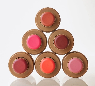 Picture of Rhode Pocket Blush