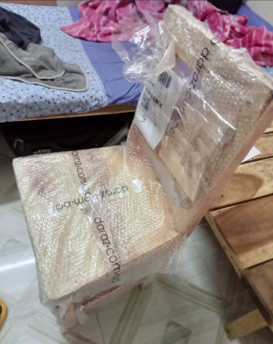 Picture of Mehguni wood chair in low price - chair