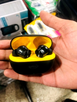 Picture of EXPERT Buds T200 Lite Wireless Earbuds – 65H Battery, Clear Call & Deep Bass Headphones