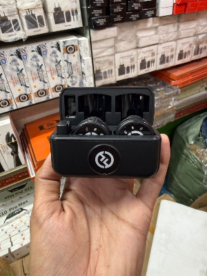 Picture of Hollyland Lark M2 Wireless Lavalier Microphone with Noise Cancelling | Professional Recording Mic