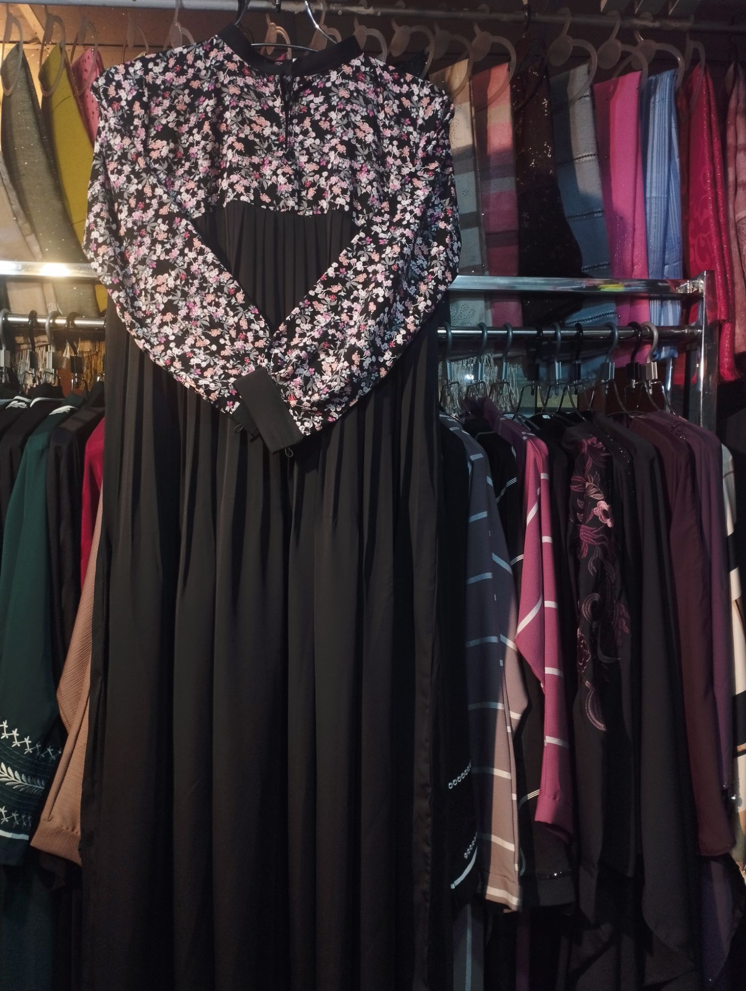 Picture of new design Dubai cerye print Kochi burqa