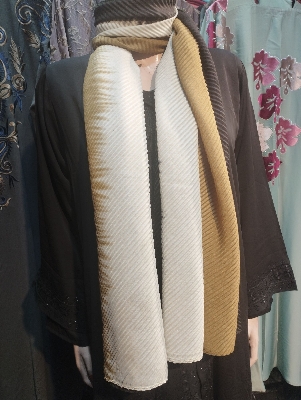 Picture of China Cotton Creft Print Hijab Women's Fashionable Scarf in Soft Comfortable Material