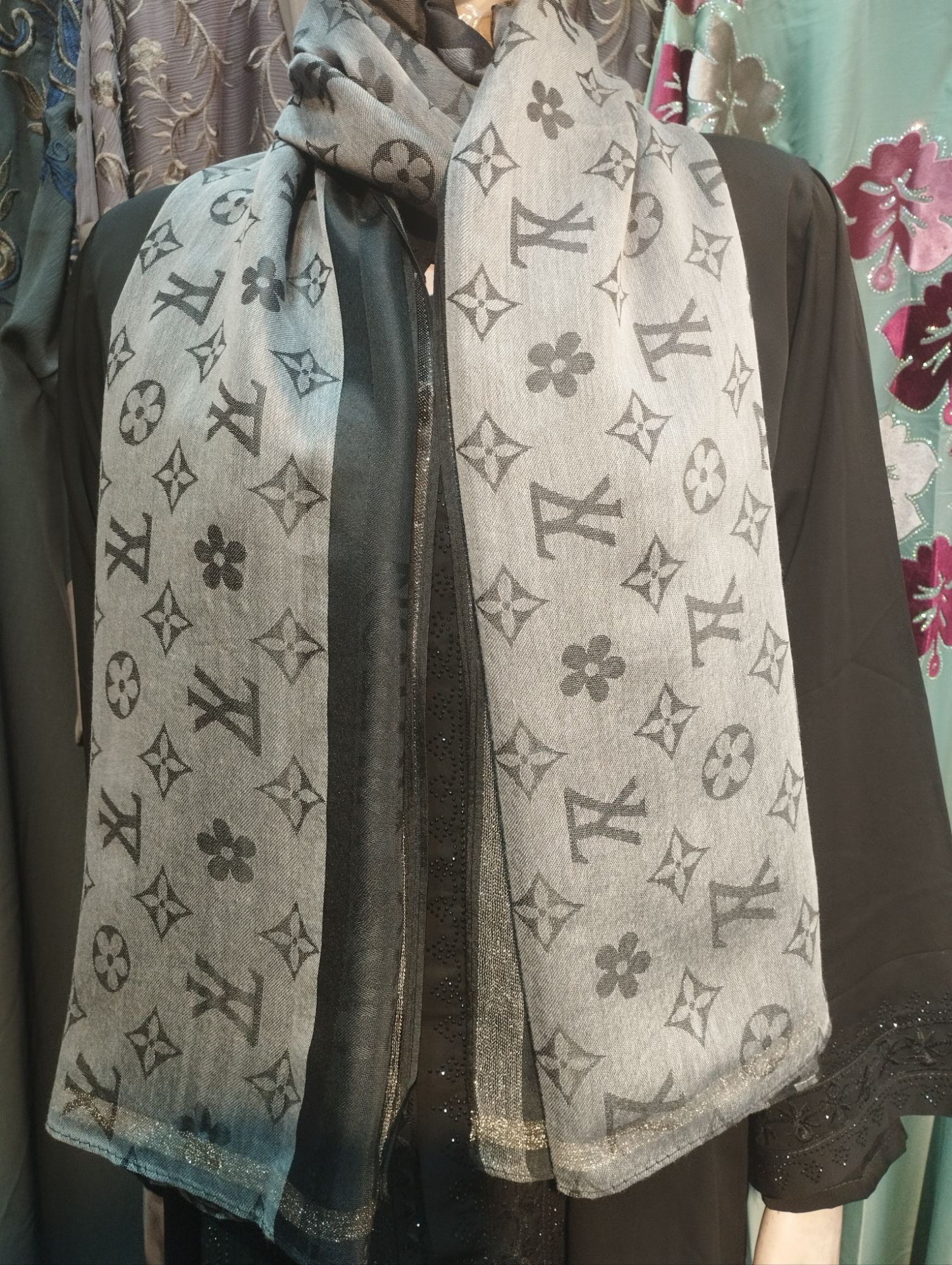 Picture of new design China high brand tissue Hijab