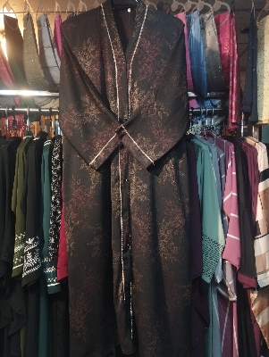 Picture of Dobai Zoom Print Borka