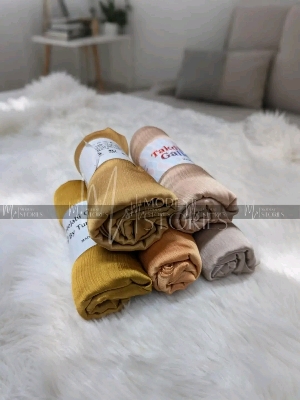 Picture of Zoom Hijab Mona Silk Hijab