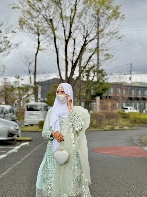Picture of White Hijab Cerry Hijab