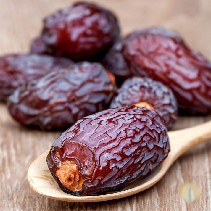 Picture of Premium Medjool Dates  | Extra Large, Soft & Juicy | Fresh, Sweet Whole Dates 500g