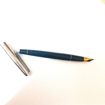 Picture of WingSung 727 old Vintage Fountain Pen - সবুজ