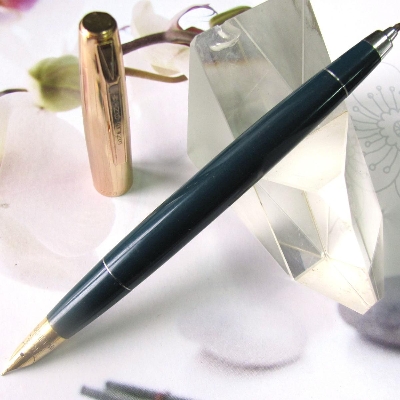 Picture of Wing Sung 727  green color Vintage Old Fountain Pen  Not New -Russia Famous Pen - Fountain Pen - Multicolor