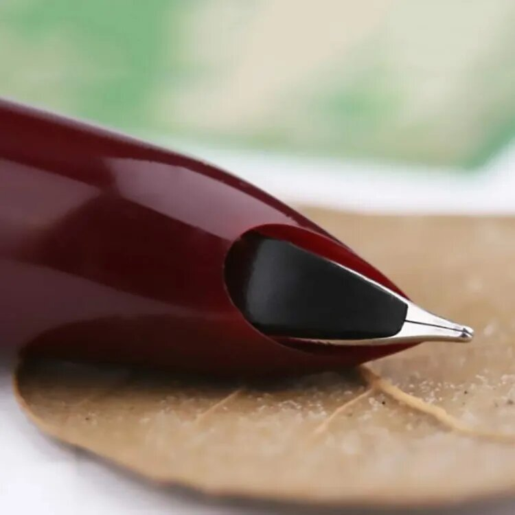 Picture of Hero Vintage Fountain Pen – Fine Nib