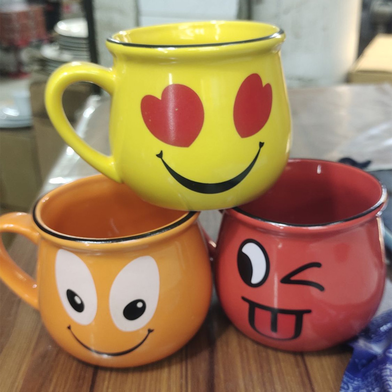 Picture of Smile Mug Emoji Mug Variant Color